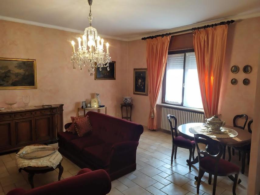 Astixio Villa San Damiano dʼAsti Buitenkant foto