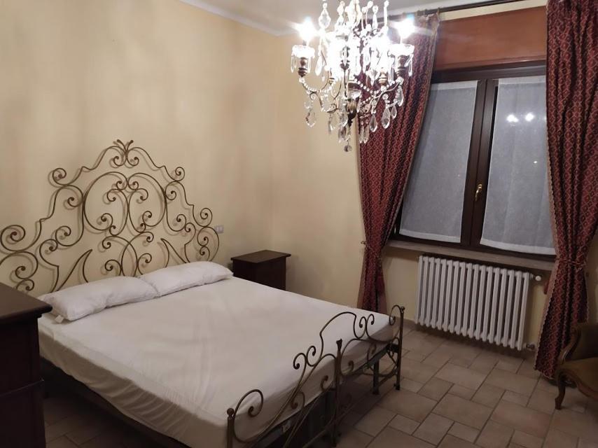 Astixio Villa San Damiano dʼAsti Buitenkant foto