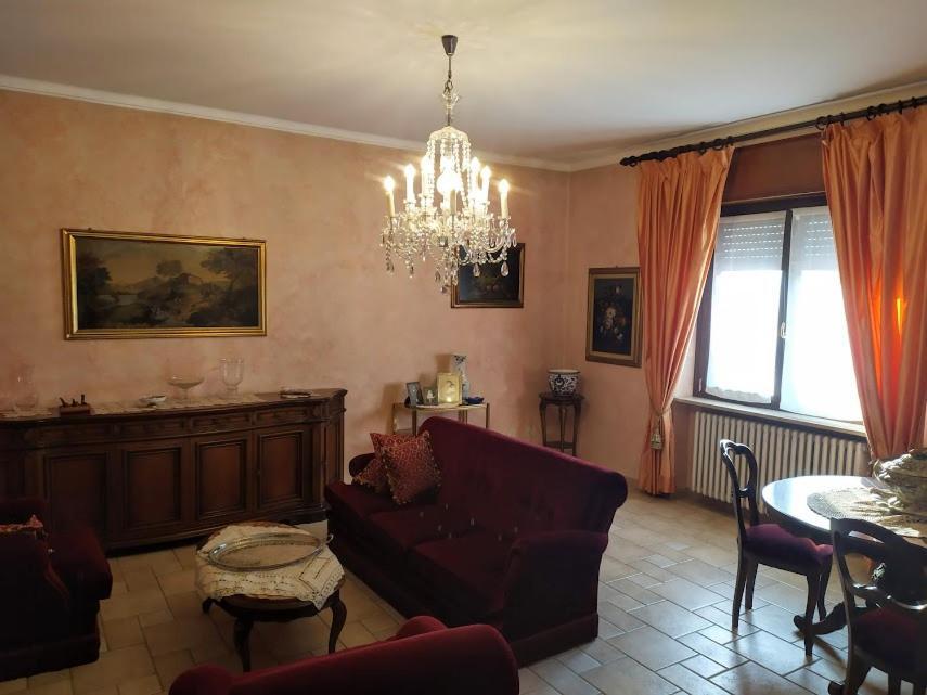 Astixio Villa San Damiano dʼAsti Buitenkant foto